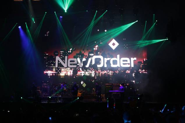 A banda New Order foi uma das principais atrações do segundo dia do Lollapalooza 2014
