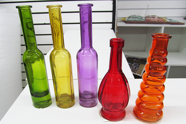 Vasos de vidro decorativos: 11,90 reais cada na Toda Casa (Rua Voluntários da Pátria, 2287, Santana)