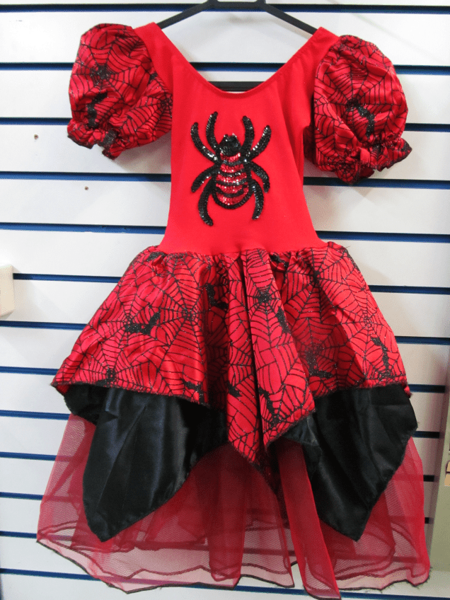 Vestido teia de aranha: 150 reais, na Império das Festas