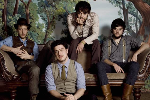 	Os britânicos do Mumford & Sons apresentam músicas de seu novo trabalho no Lollapalooza 2015