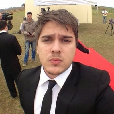 nbsp;"Infelizmente as pessoas não querem mais conversar e odeiam quando são contrariadas. O soco está doendo até agora mas foi por uma boa causa", disse em suas redes sociais nbsp;"Infelizmente as pessoas não querem mais conversar e odeiam quando são contrariadas. O soco está doendo até agora mas foi por uma boa causa", disse em suas redes sociais