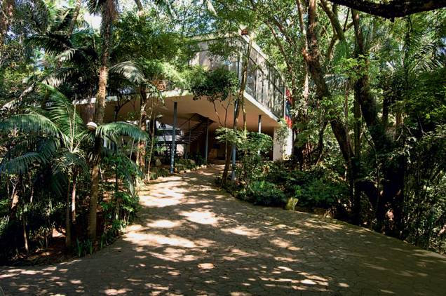 Casa de Vidro, que pertenceu à arquiteta Lina Bo Bardi Casa de Vidro, que pertenceu à arquiteta Lina Bo Bardi