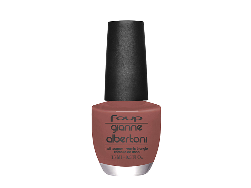 Esmalte coleção Giane Albertoni, cor 610, da Foup. Em parceria com a top Gianne Albertoni, a marca lançou sua coleção de esmaltes cremosos com 12 opções de cores exclusivas, que foram escolhidas pela própria modelo. Preço: 6,90 reais.