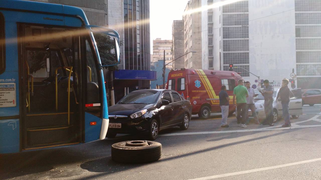 Roda de ônibus