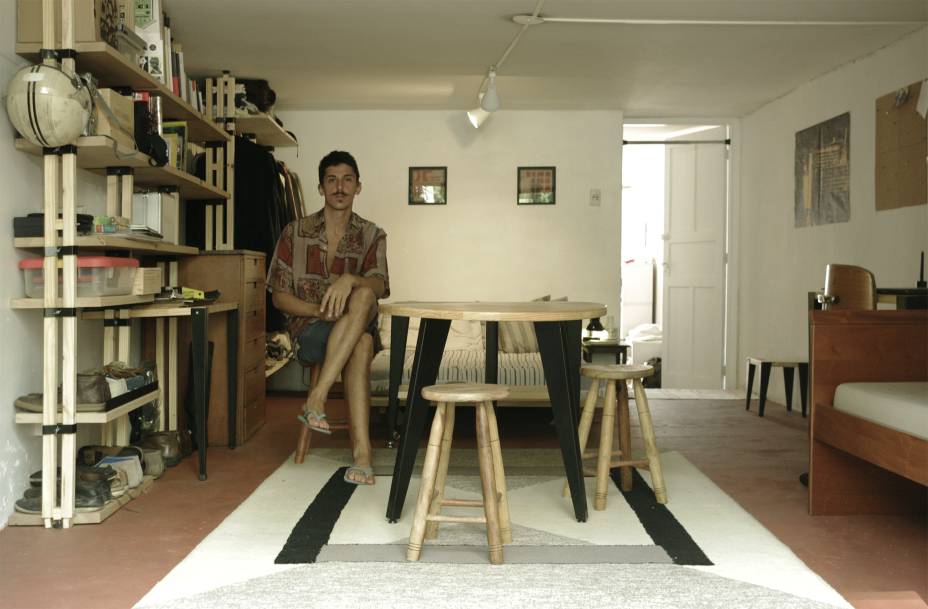 Henrique Aires: mobiliário personalizado