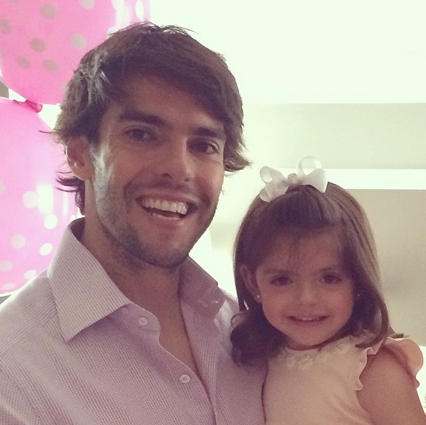 Kaká e a pequena Isabella