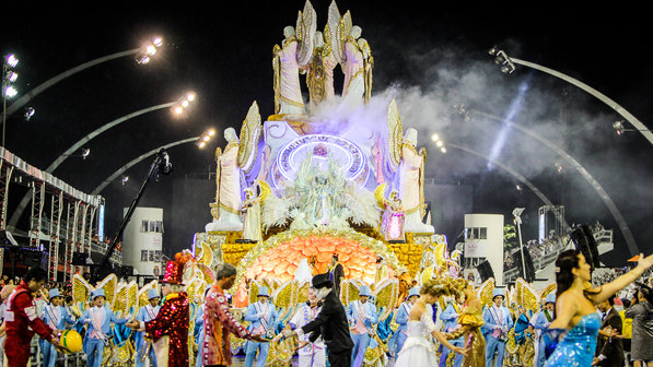 Desfile da Rosas de Ouro: escola ficou com o vice-campeonato