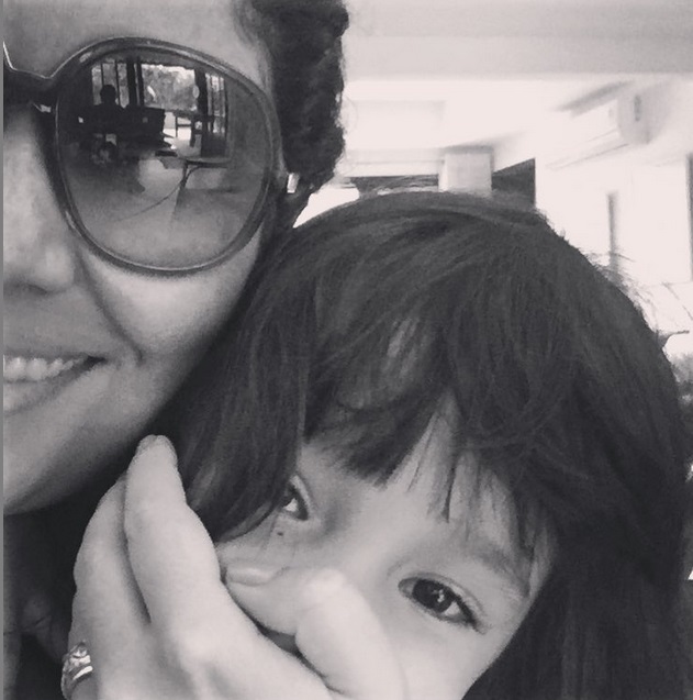 Mulher e filha de Daniela Mercury sofrem acidente na Bahia