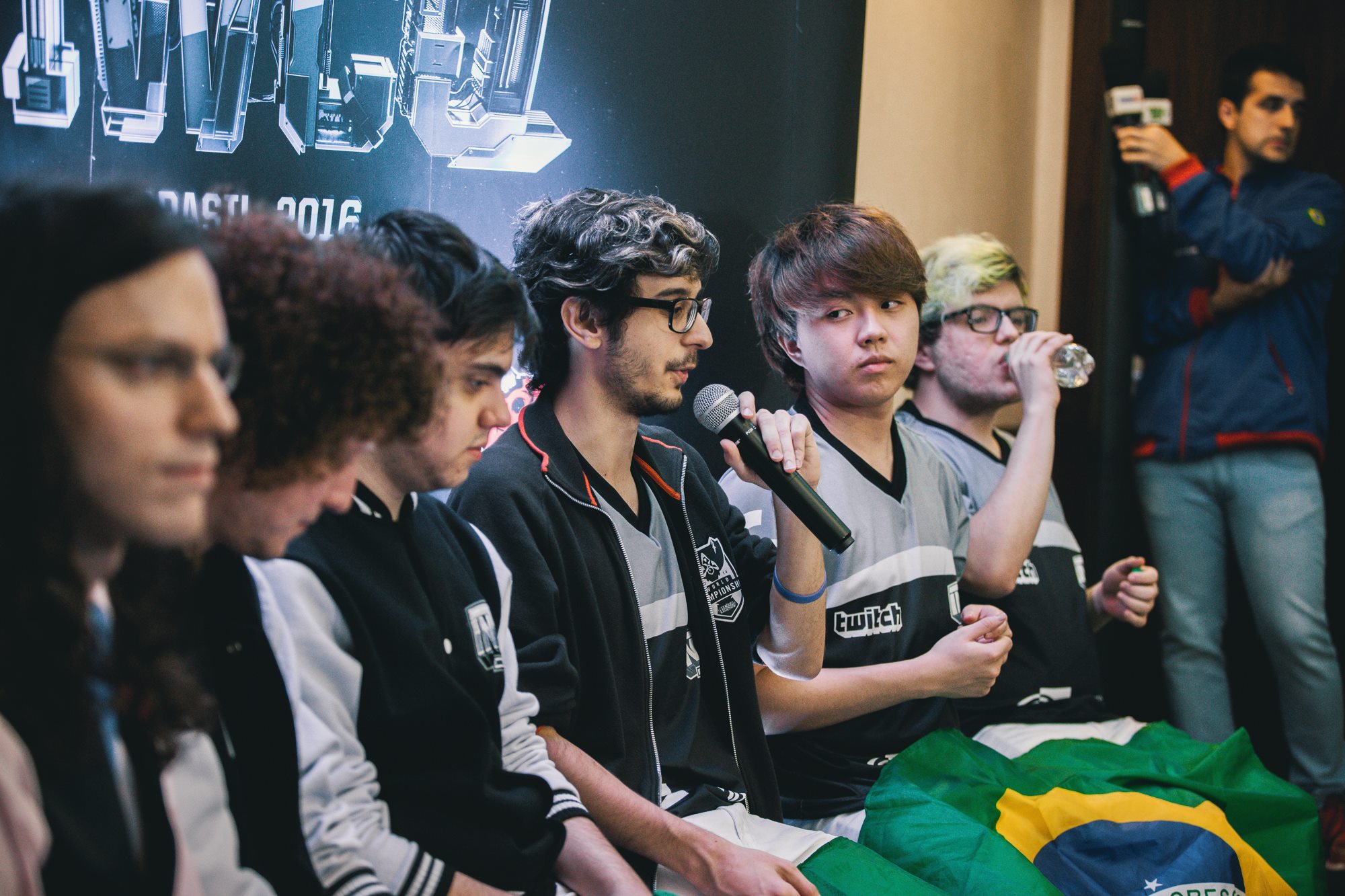 INZT - League of Legends