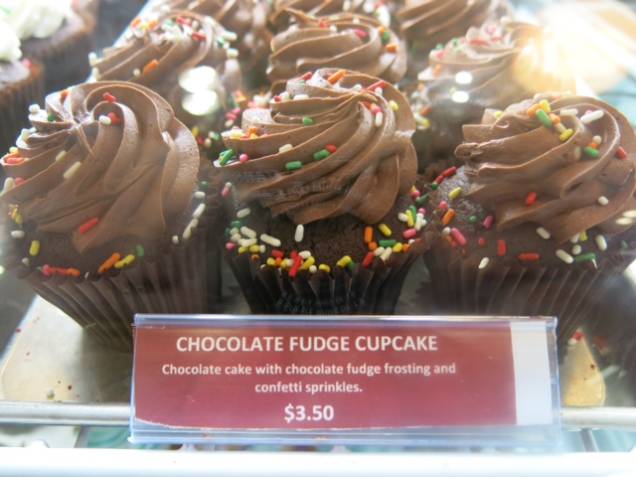 Cada cupcake sai por 3,50 dólares, preço compatível ao cobrado em outras casas nos Estados Unidos