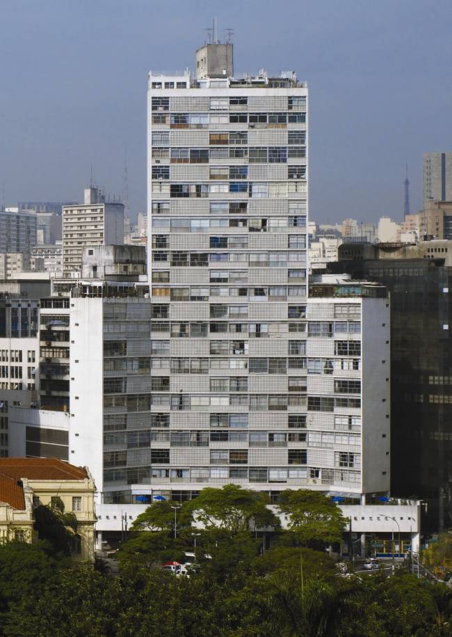 Edif&iacute;cio Eiffel