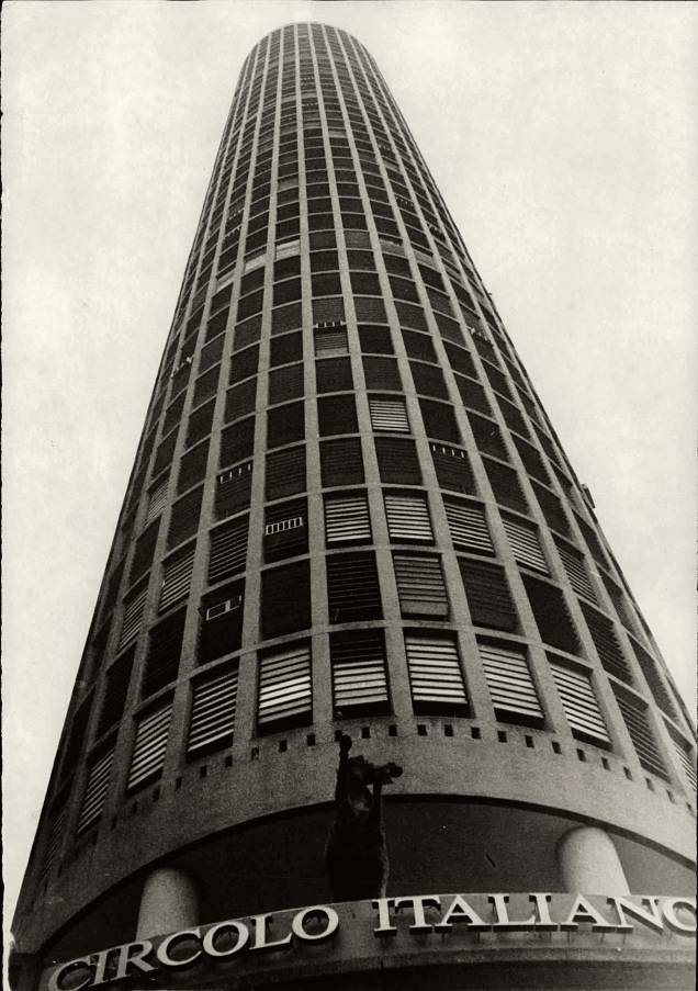 A construção ,em 1968: o ícone da capital está celebrando cinquenta anos dehistória A construção ,em 1968: o ícone da capital está celebrando cinquenta anos dehistória