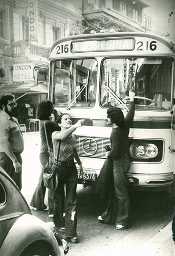 Elis inicia o Circuito Universitário em 1973: espetáculo percorreu o interior dos estados de São Paulo, Paraná e Santa Catarina