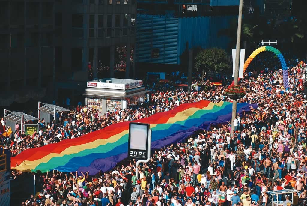 sexo gay brasileiro 2016