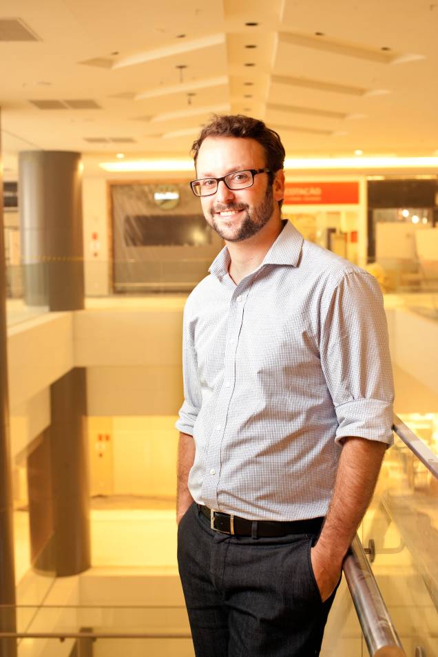 Renato Floh, diretor de novos negócios da Ri-Happy, que será a maior loja do shopping, com 953 metros quadrados. Marca inaugurará seu box em julho com um espaço Disney Renato Floh, diretor de novos negócios da Ri-Happy, que será a maior loja do shopping, com 953 metros quadrados. Marca inaugurará seu box em julho com um espaço Disney