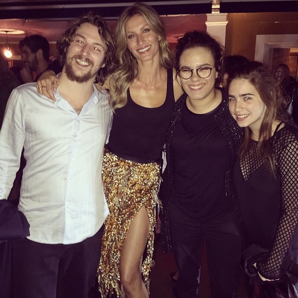 Festa para Gisele Bündchen termina mais cedo por conta do som alto