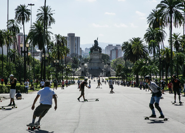 Ladeira que liga os jardins do Museu Paulista ao Monumento à Independência tem 450 metros de comprimento