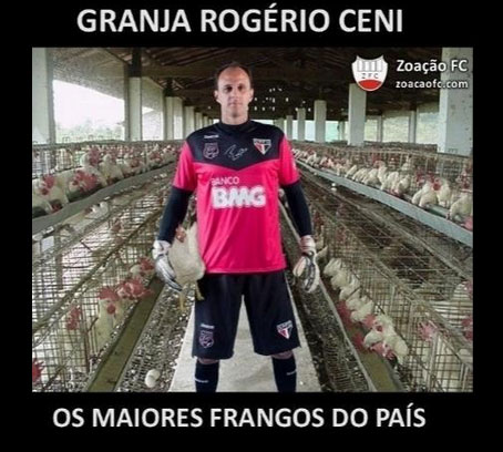 Falha de Rogério Ceni no clássico contra o Palmeiras virou piada nas redes sociais Falha de Rogério Ceni no clássico contra o Palmeiras virou piada nas redes sociais