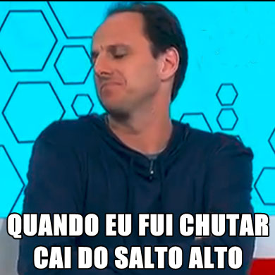 Falha de Rogério Ceni no clássico contra o Palmeiras virou piada nas redes sociais Falha de Rogério Ceni no clássico contra o Palmeiras virou piada nas redes sociais