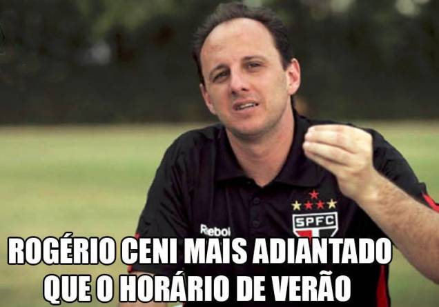 Falha de Rogério Ceni no clássico contra o Palmeiras virou piada nas redes sociais
