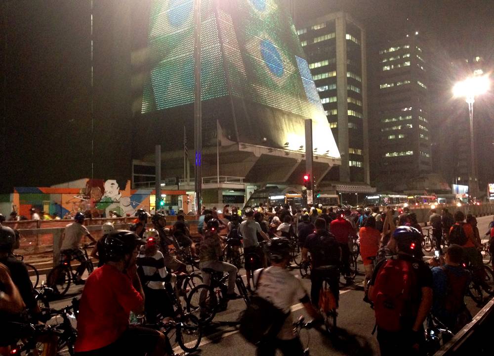 Ciclistas Protesto Avenida Paulista