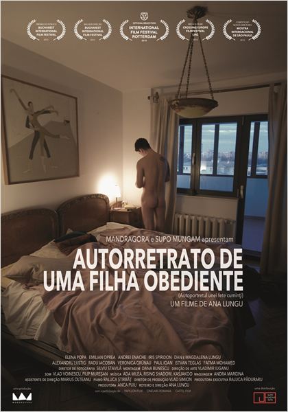 Pôster de Autorretrato de uma Filha Obediente Pôster de Autorretrato de uma Filha Obediente