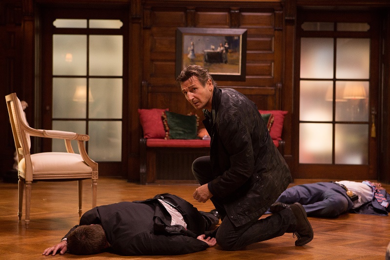 Busca Implacável 3: ex-agente do governo norte-americano Bryan Mills (Liam Neeson)