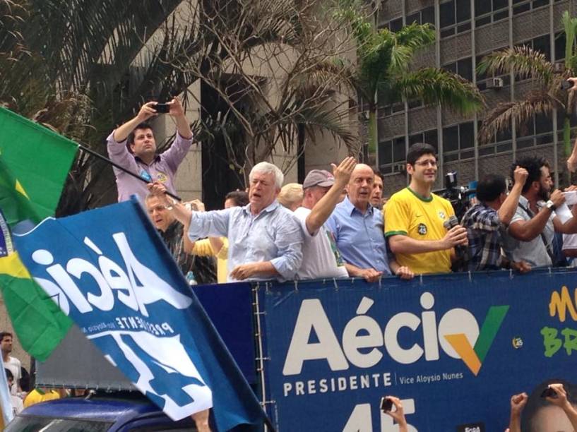 Chequer participa da campanha presidencial do ano passado