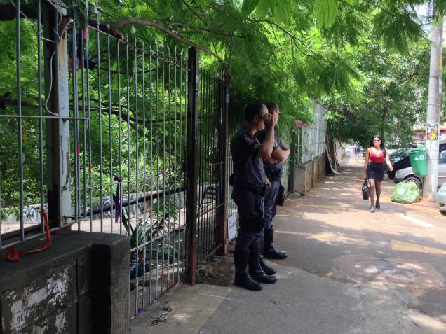 Parque Augusta: policiais foram acionados para cuidar das entradas do local um dia após reintegração Parque Augusta: policiais foram acionados para cuidar das entradas do local um dia após reintegração