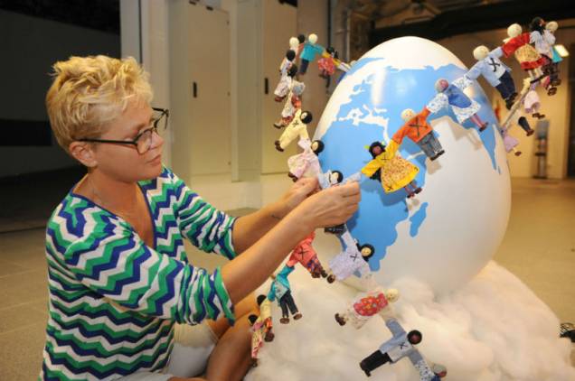 Apresentadora Xuxa foi autora de um dos ovos da exposição Ovo Parade Apresentadora Xuxa foi autora de um dos ovos da exposição Ovo Parade