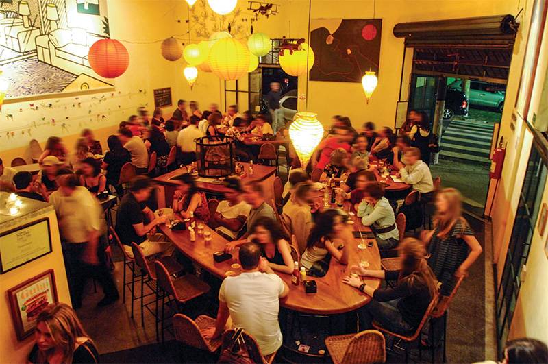 Bar Balc&atilde;o, um bom lugar para fazer novos amigos