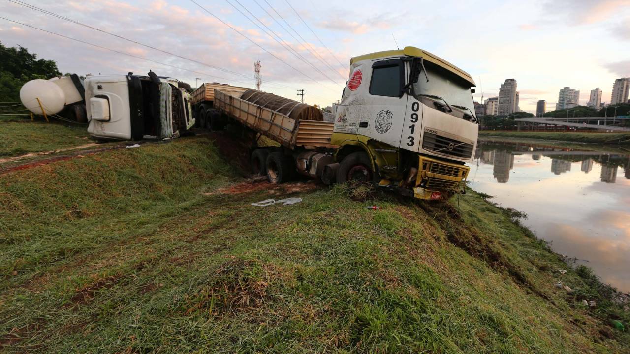 Acidente Marginal Pinheiros