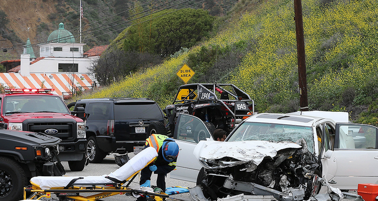 A cena do acidente que envolveu o ex-padrasto de Kim Kardashian e matou uma pessoa