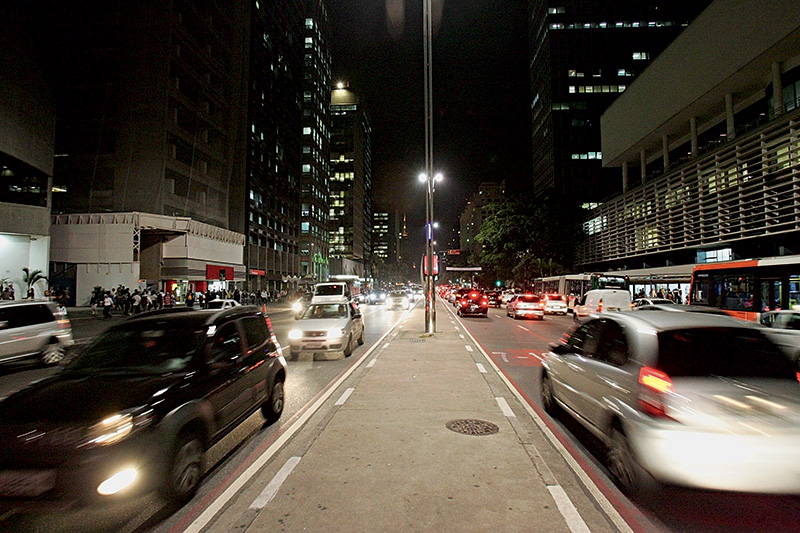 Avenida Paulista - Capa 2330