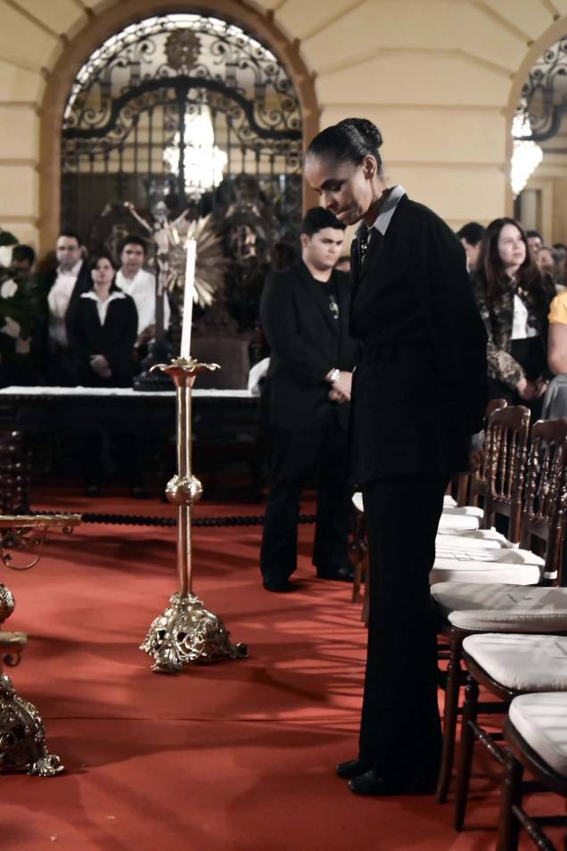 Marina Silva no enterro de seu ex-companheiro de chapa, Eduardo Campos