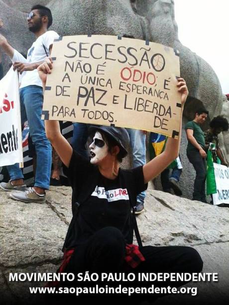 Manifestação realizada no Monumento às Bandeiras