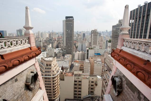 O skyline paulistano: elevador levará direto do térreo até o 25º andar