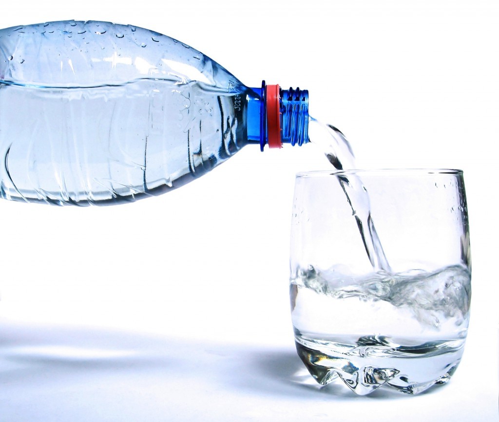 Água garrafa