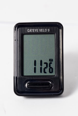 	Ciclocomputador Cateye Velo 9, 120 reais, na Scattone Bike