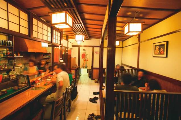 O tradicional salão do Izakaya Issa