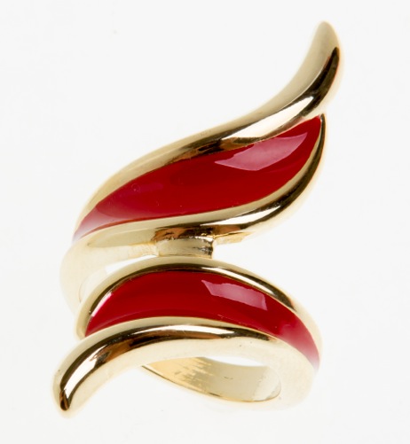Paris Bijoux: anel dourado e coral (R$ 13,65)