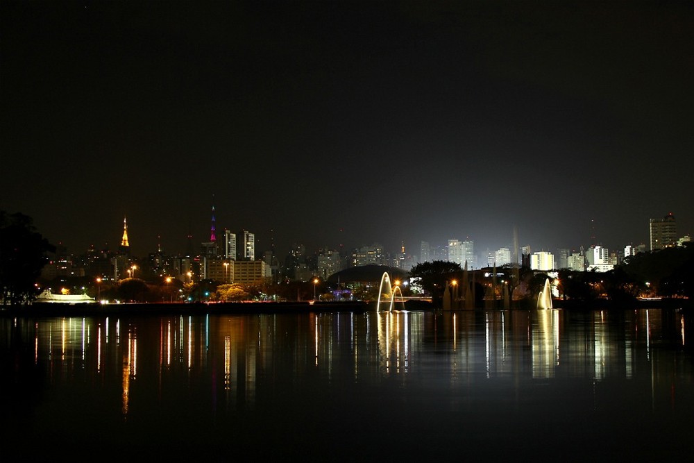 Parque do Ibirapuera — noite