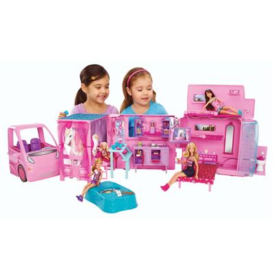 Mega Trailer Barbie Mega Trailer Barbie