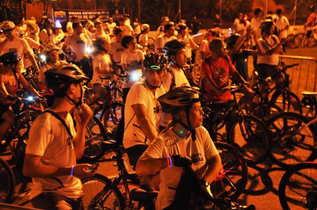 Pedalada no Parque da Bicicleta reúne mais de 1800 pessoas