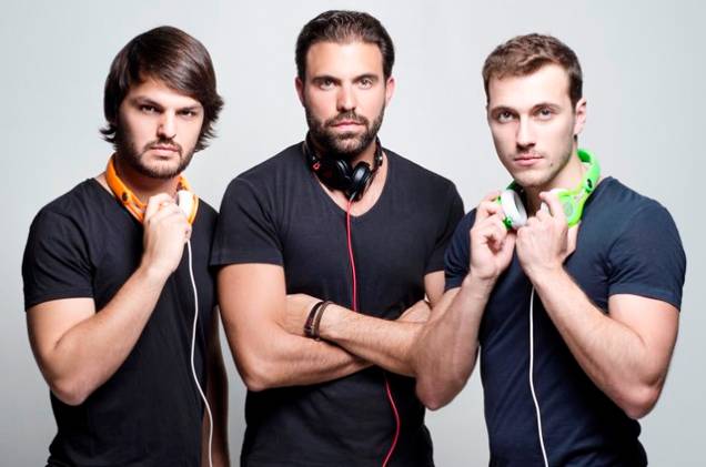3Peat, os DJs Luiz Restiffe, Juliano Libman e Gabriel Fullen