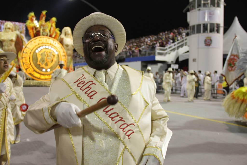 Anhembi receberá Carnaval fora de época na véspera da abertura da Copa