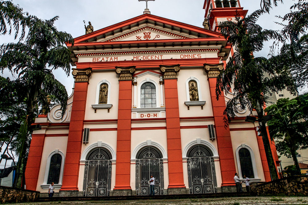 Fachada da Paróquia Nossa Senhora da Boa Viagem, locação das filmagens de _Lula,