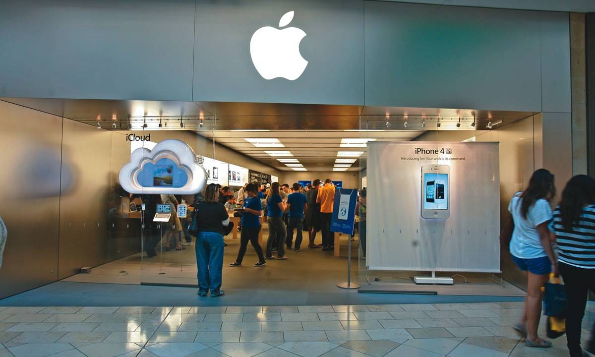 Apple - Mall at Millenia - Orlando - 2274a - Gadgets