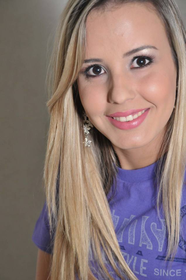 Beatriz de Carvalho da Silva: 20 anos, estudante