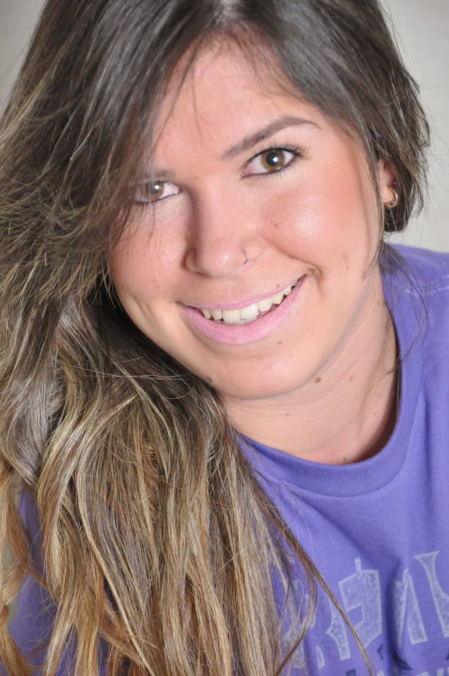 Raphaela Ferreira dos Reis:18 anos, estudante